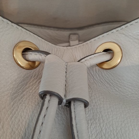 Marc Jacobs Handbag - Picture 3 of 16